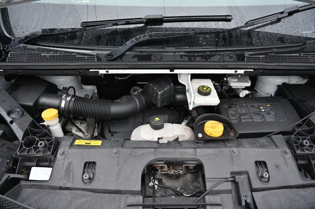 Used Vauxhall Vivaro 2015 for sale - 77301890: Photo 34