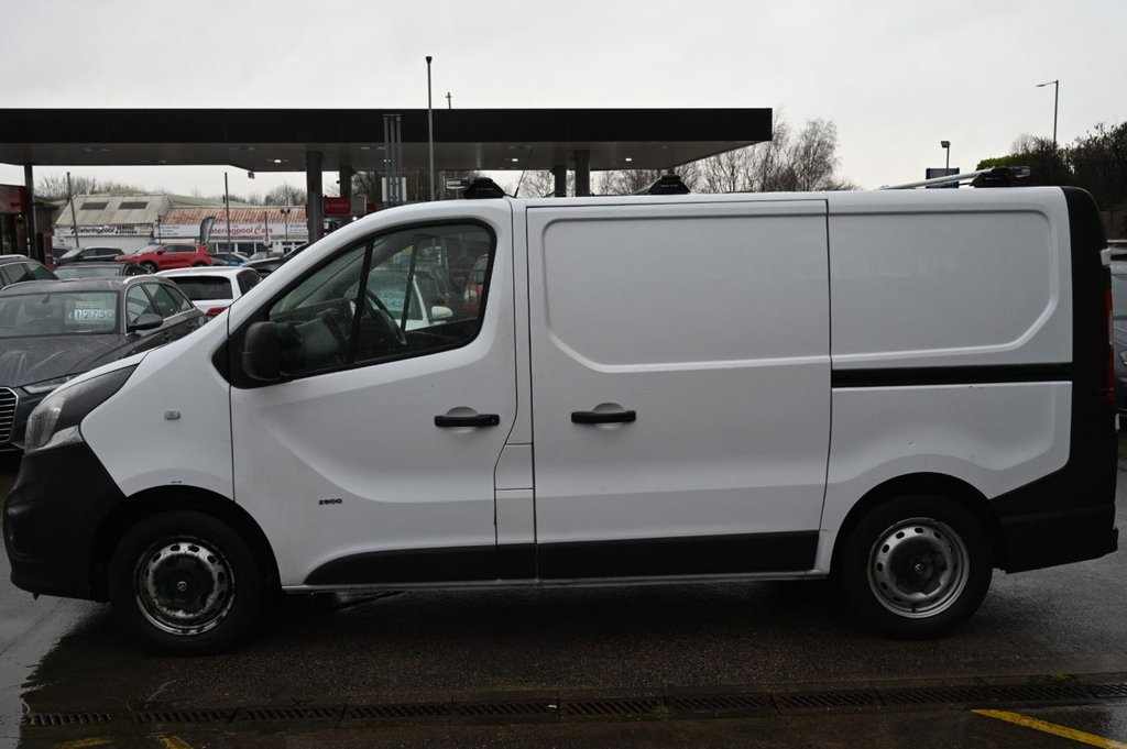 Used Vauxhall Vivaro 2015 for sale - 77301890: Photo 4
