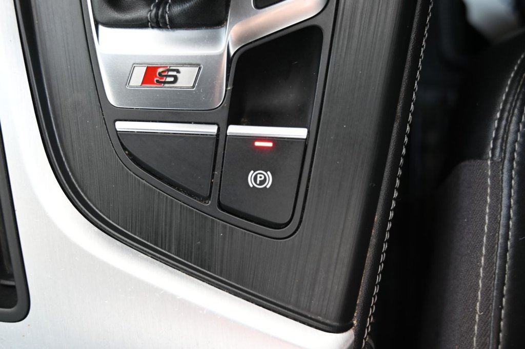 Used Audi A4 2017 for sale - 76581945: Photo 32