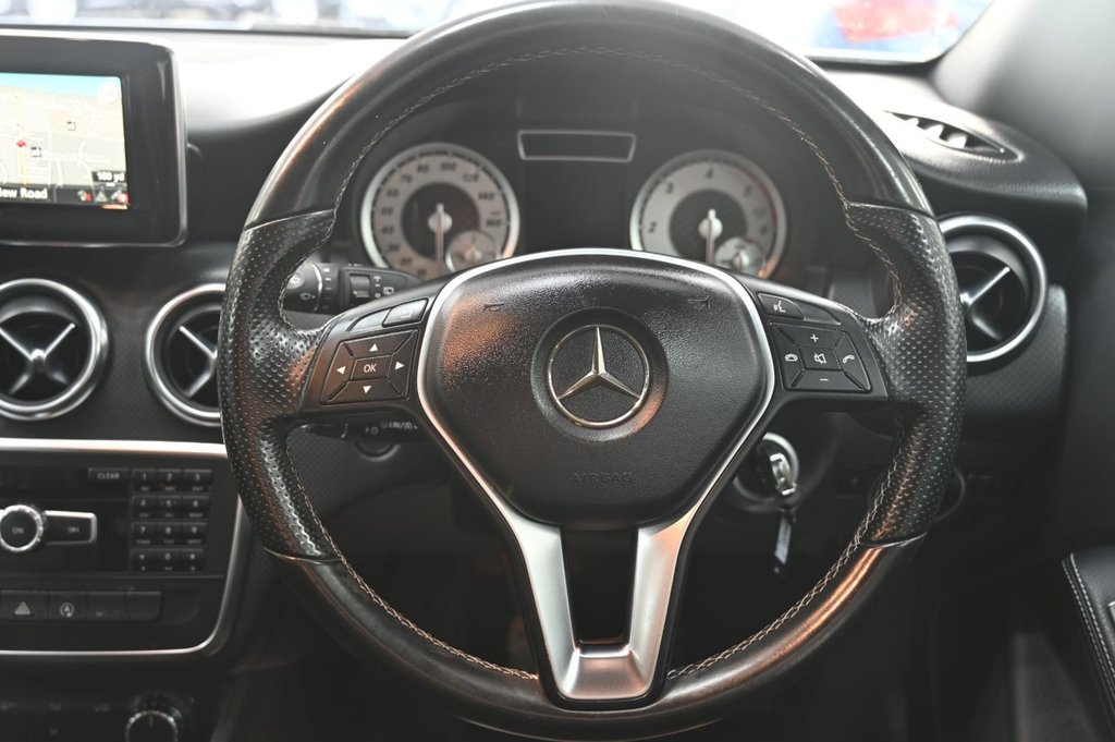 Used Mercedes-Benz A-Class 2015 for sale - 77563779: Photo 15
