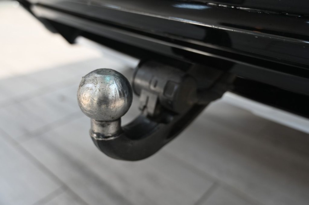 Used Volkswagen Touareg 2016 for sale - 76582160: Photo 45