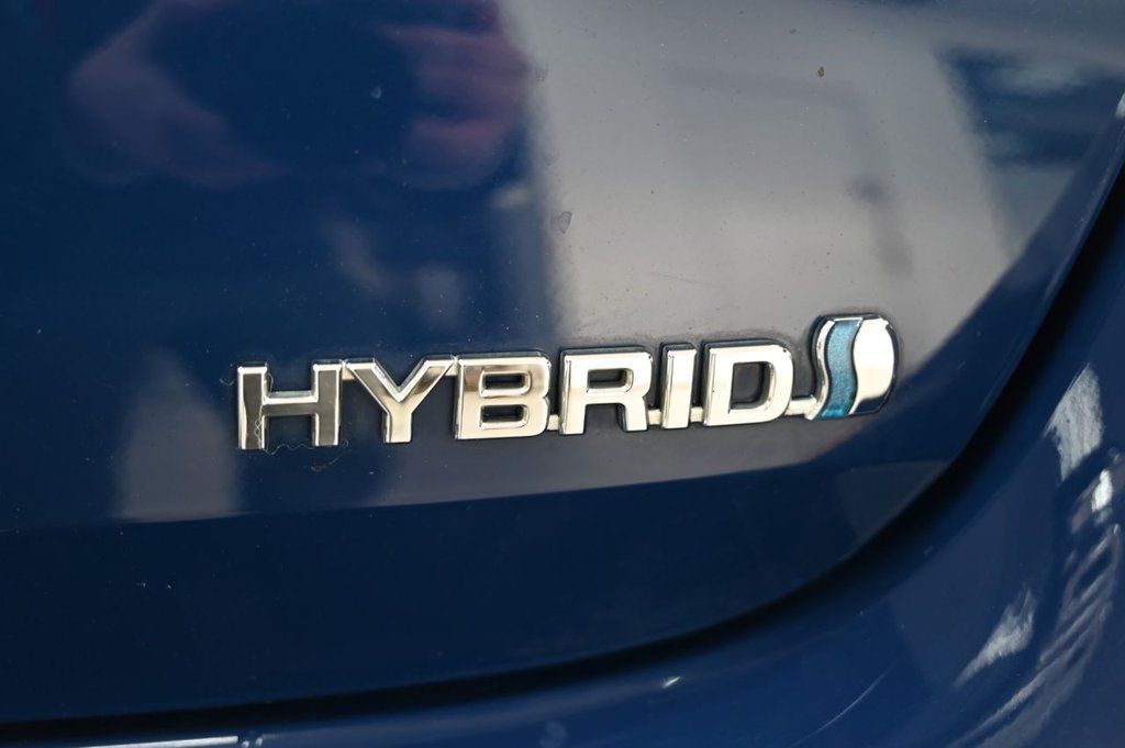 Used Toyota Auris 2018 for sale - 77563976: Photo 38