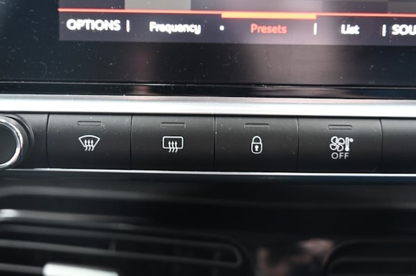 Used Citroen C4 Cactus 2020 for sale - 76291061: Photo 27