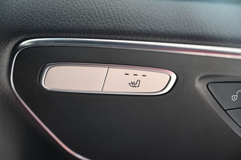 Used Mercedes-Benz V-Class 2020 for sale - 77765205: Photo 33