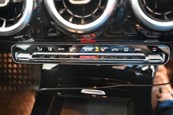 Used Mercedes-Benz A-Class 2018 for sale - 75527947: Photo 30