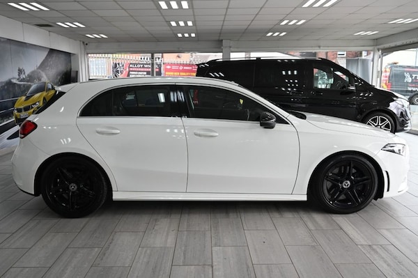 Used Mercedes-Benz A-Class 2018 for sale - 75527947: Photo 3