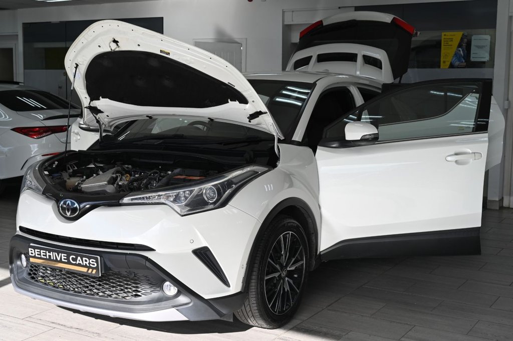 Used Toyota C-HR 2017 for sale - 77764797: Photo 12