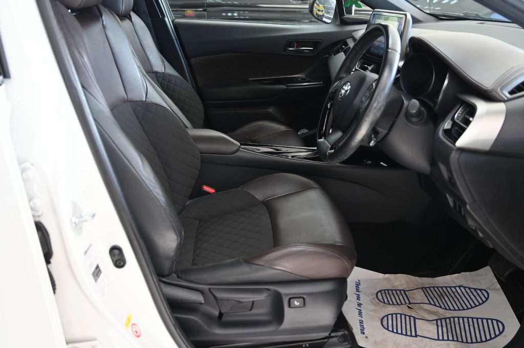 Used Toyota C-HR 2017 for sale - 77764797: Photo 17