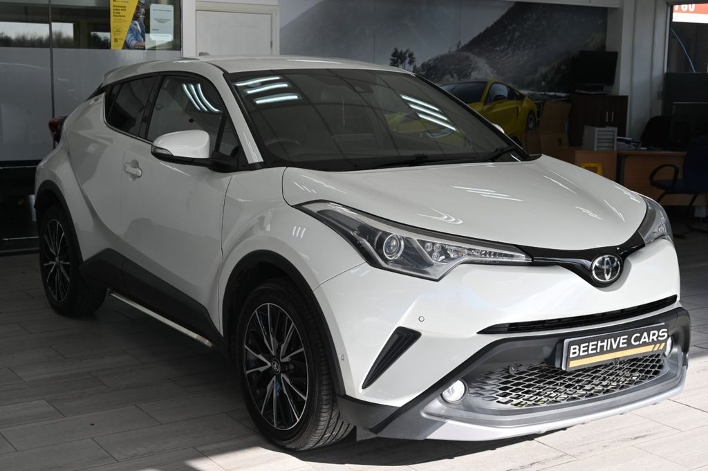 Used Toyota C-HR 2017 for sale - 77764797: Photo 2