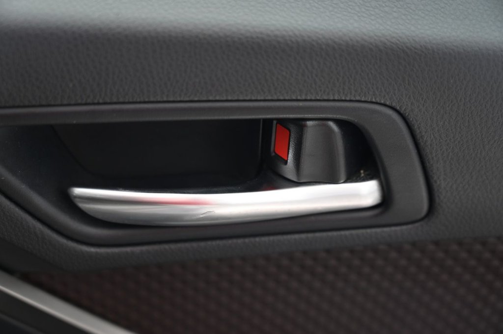 Used Toyota C-HR 2017 for sale - 77764797: Photo 32