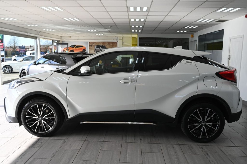 Used Toyota C-HR 2017 for sale - 77764797: Photo 4