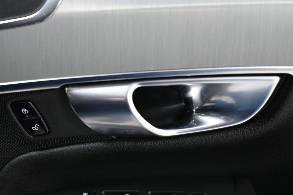 Used Volvo XC90 2021 for sale - 77621236: Photo 38