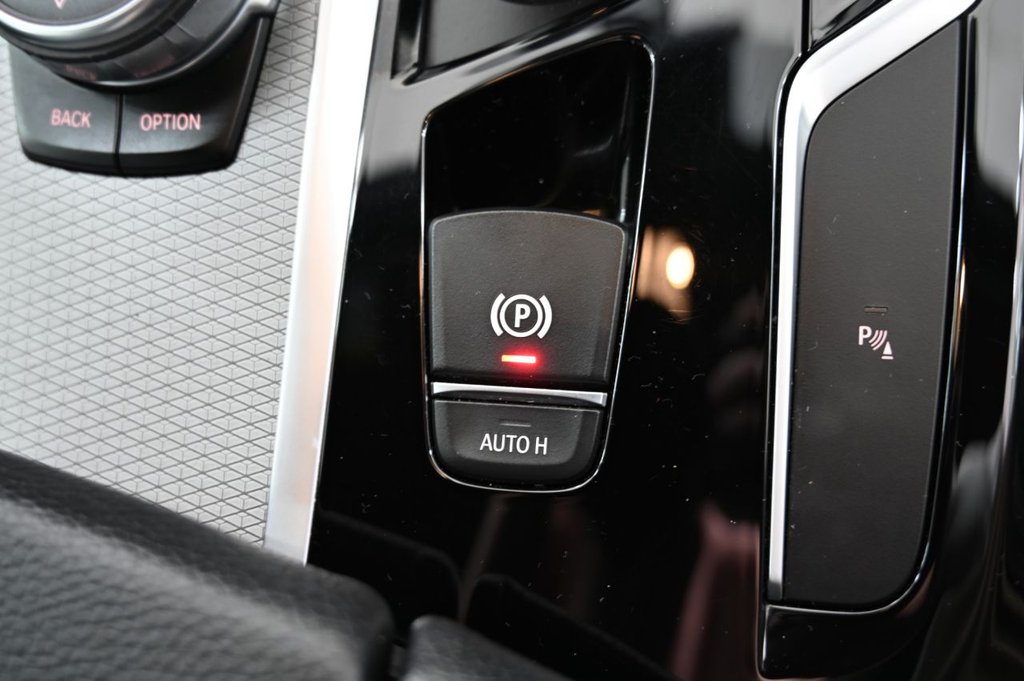 Used BMW 5 Series 2018 for sale - 77546933: Photo 34