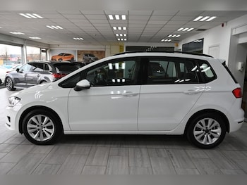 Used Volkswagen Golf SV 2016 for sale - 78002746: Photo