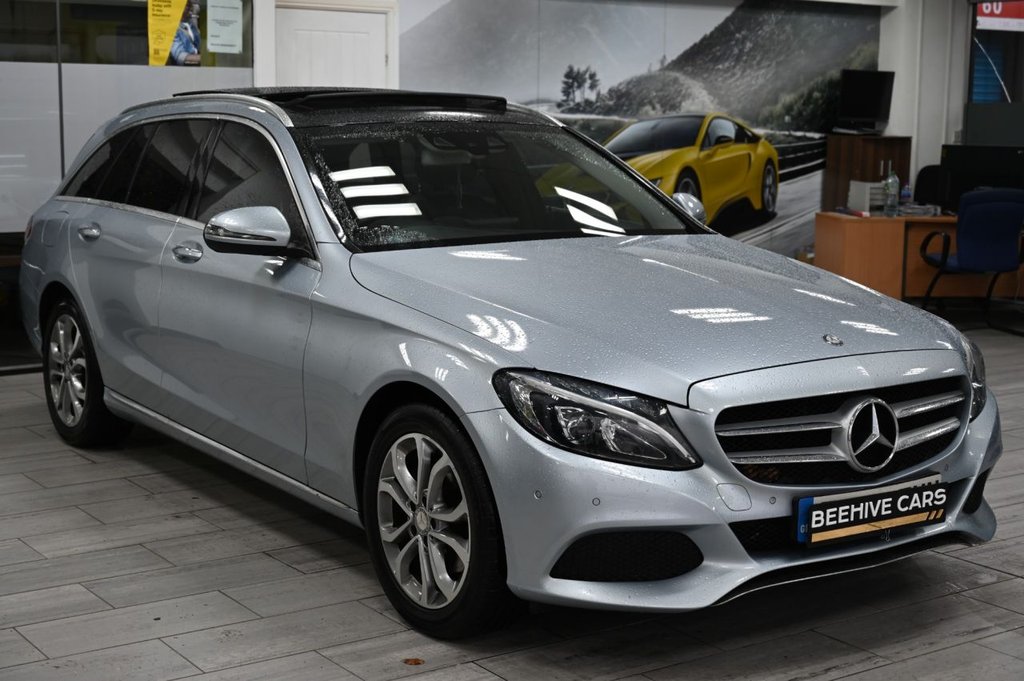Used Mercedes-Benz C Class 2015 for sale - 76867292: Photo 2