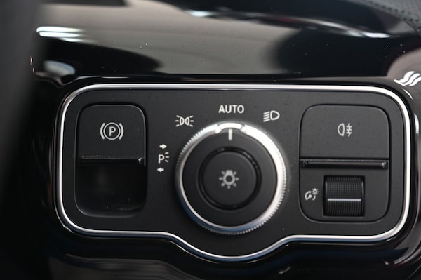 Used Mercedes-Benz A-Class 2022 for sale - 75149600: Photo 40