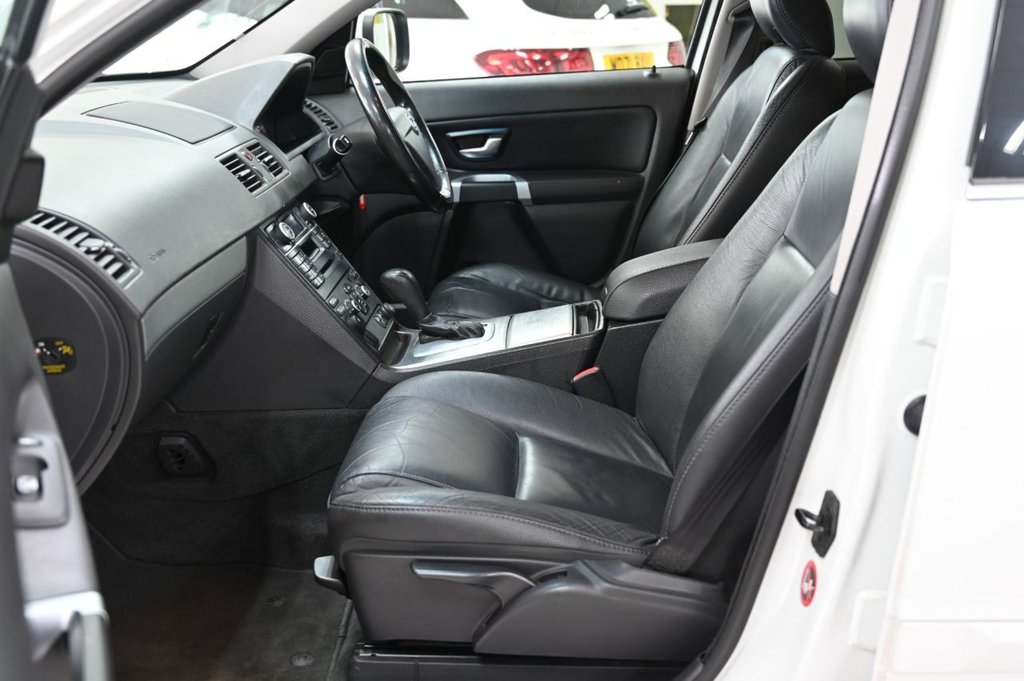 Used Volvo XC90 2013 for sale - 77563854: Photo 16