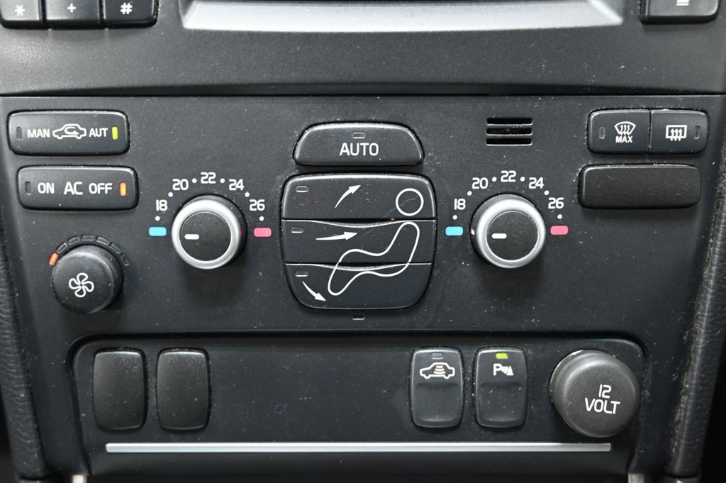 Used Volvo XC90 2013 for sale - 77563854: Photo 23