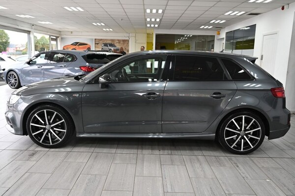 Used Audi A3 2018 for sale - 76080403: Photo 4