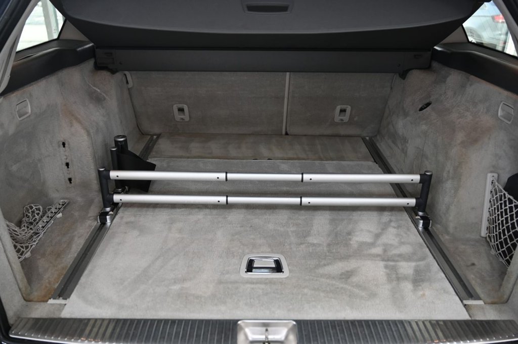 Used Mercedes-Benz E Class 2013 for sale - 77313167: Photo 10