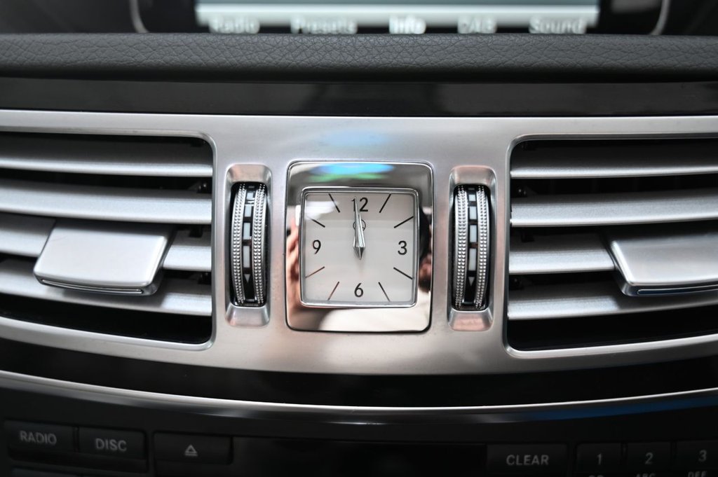 Used Mercedes-Benz E Class 2013 for sale - 77313167: Photo 23