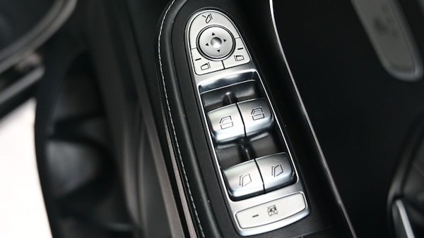 Used Mercedes-Benz V-Class 2020 for sale - 76309349: Photo 35