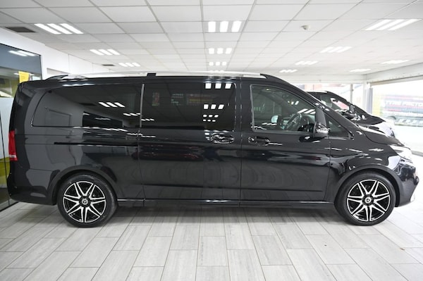 Used Mercedes-Benz V-Class 2020 for sale - 76309349: Photo 3