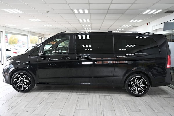 Used Mercedes-Benz V-Class 2020 for sale - 76309349: Photo 4