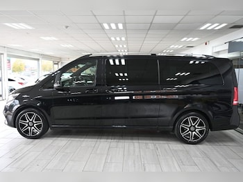 Used Mercedes-Benz V-Class 2020 for sale - 76309349: Photo 4