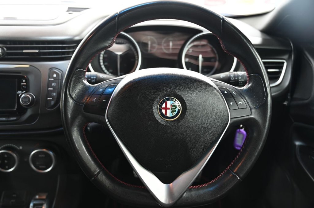 Used Alfa Romeo Giulietta 2015 for sale - 77546640: Photo 15