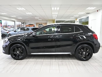 Used Mercedes-Benz GLA 2016 for sale - 77152950: Photo