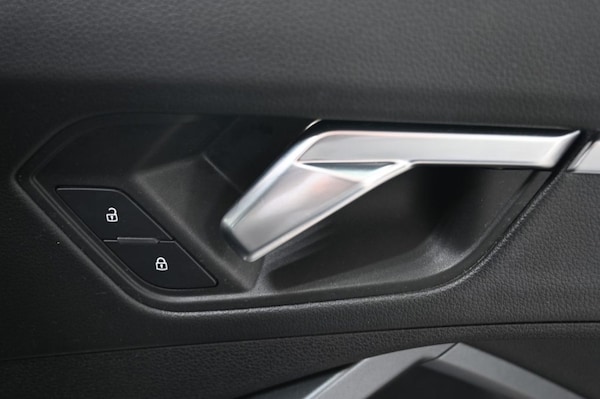 Used Audi Q3 2019 for sale - 75986388: Photo 33
