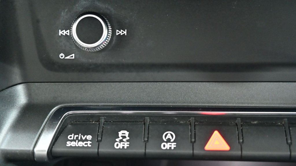 Used Audi Q3 2019 for sale - 75986388: Photo 34