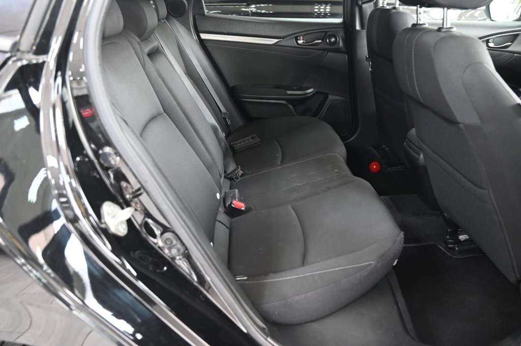 Used Honda Civic 2017 for sale - 77764948: Photo 16