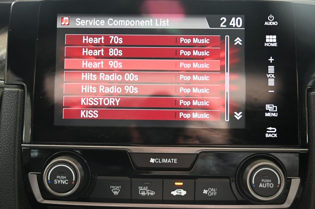 Used Honda Civic 2017 for sale - 77764948: Photo 22