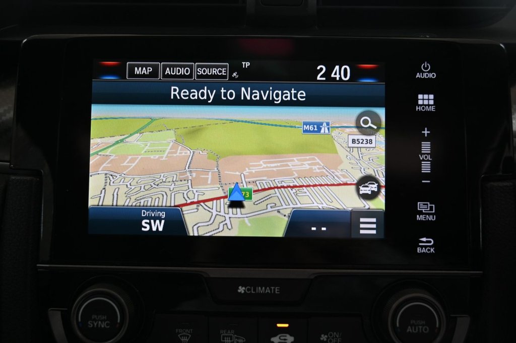 Used Honda Civic 2017 for sale - 77764948: Photo 24