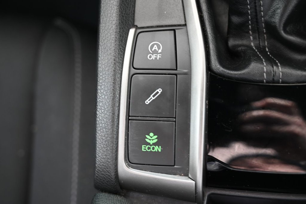 Used Honda Civic 2017 for sale - 77764948: Photo 28