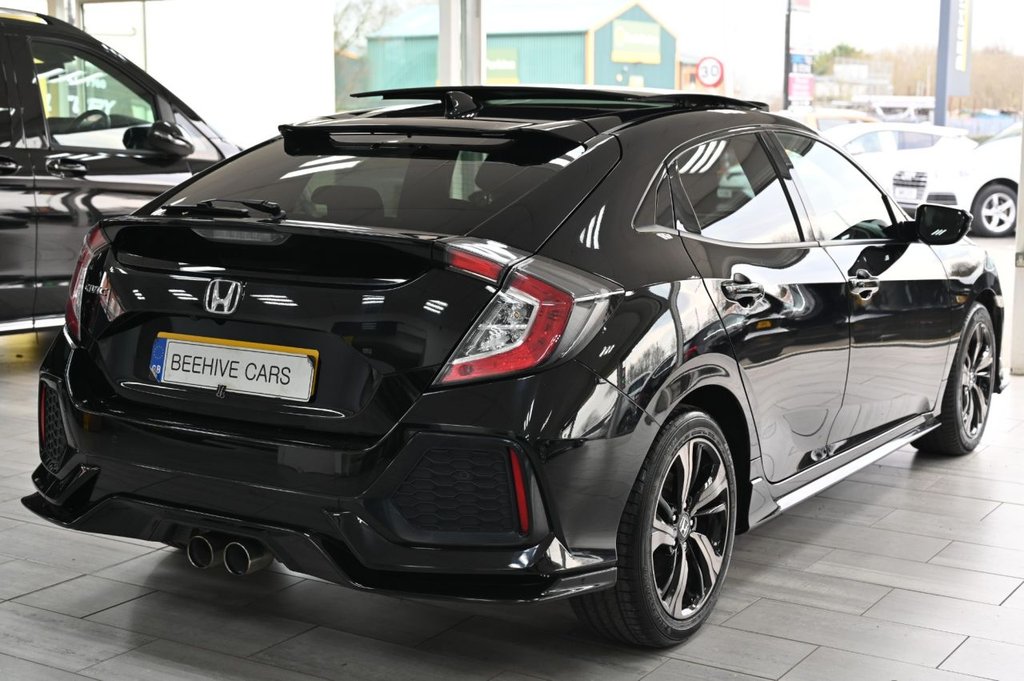 Used Honda Civic 2017 for sale - 77764948: Photo 9