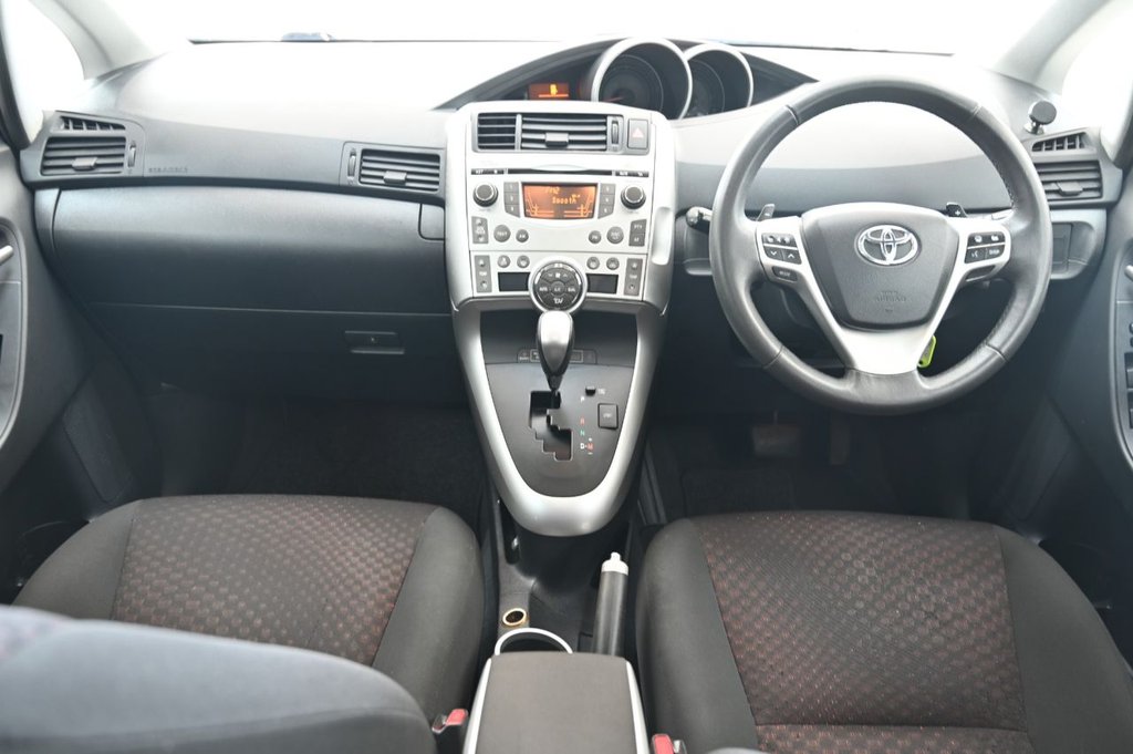 Used Toyota Verso 2011 for sale - 76367435: Photo 14