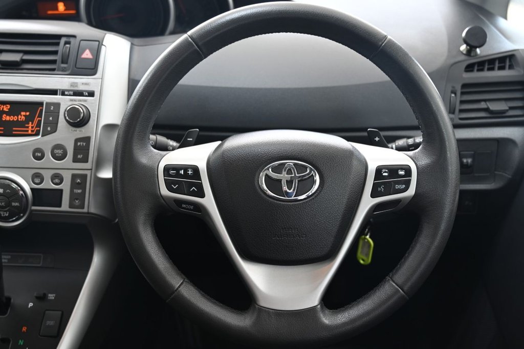 Used Toyota Verso 2011 for sale - 76367435: Photo 15