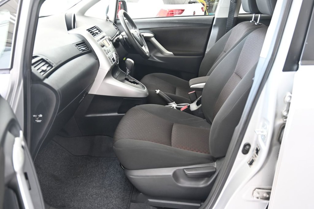 Used Toyota Verso 2011 for sale - 76367435: Photo 16
