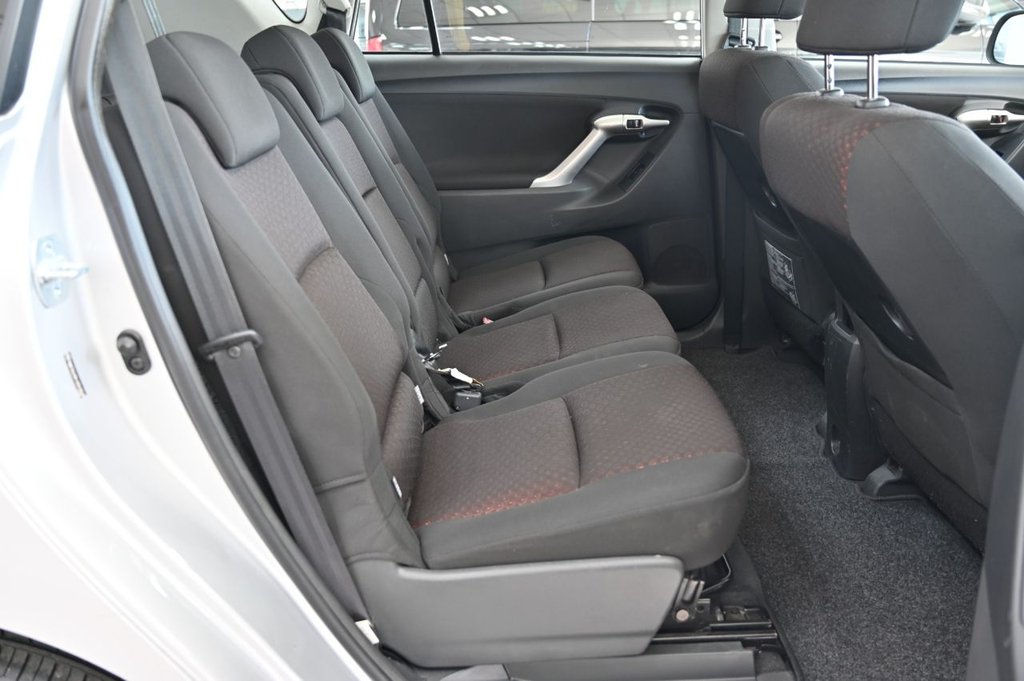 Used Toyota Verso 2011 for sale - 76367435: Photo 18