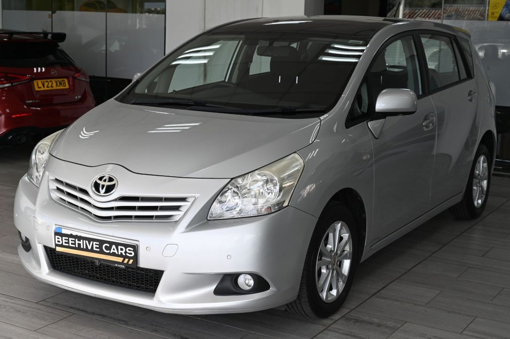Used Toyota Verso 2011 for sale - 76367435: Photo 5