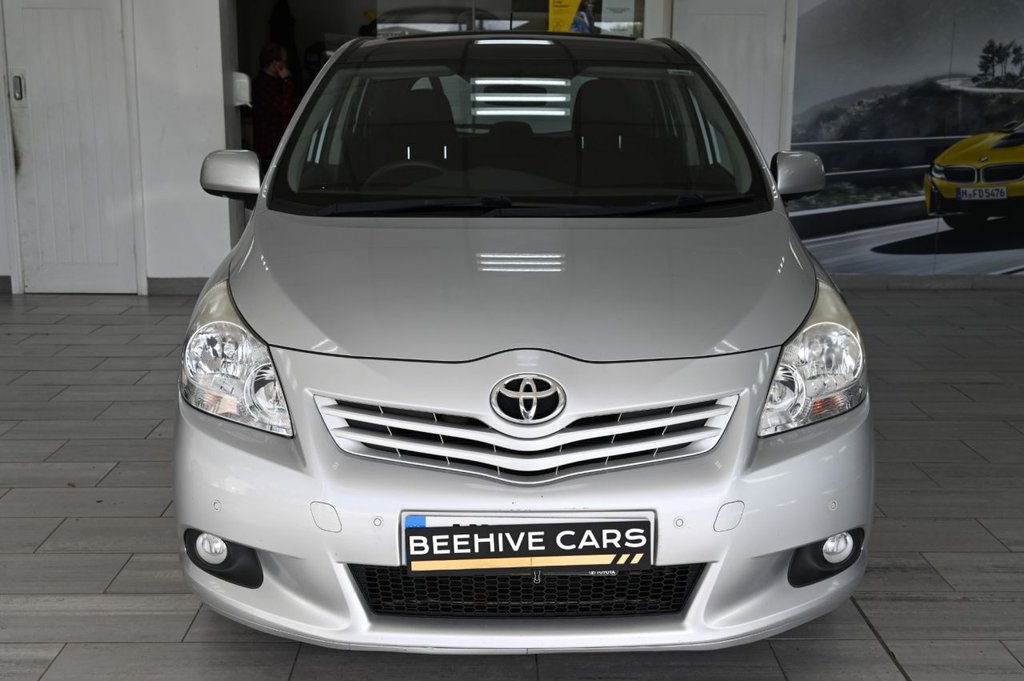 Used Toyota Verso 2011 for sale - 76367435: Photo 6