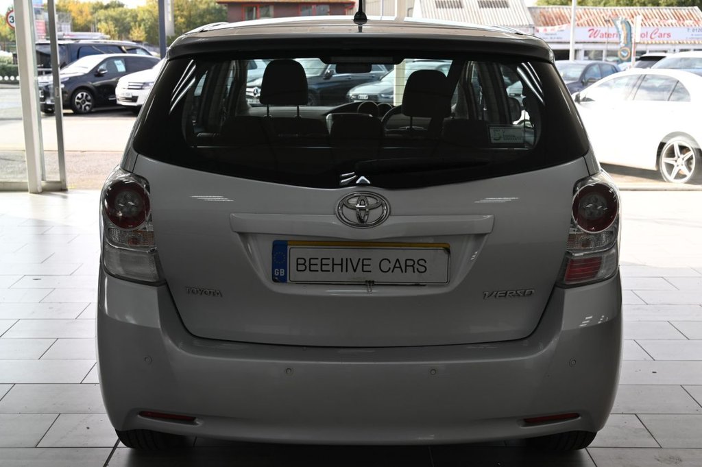 Used Toyota Verso 2011 for sale - 76367435: Photo 8