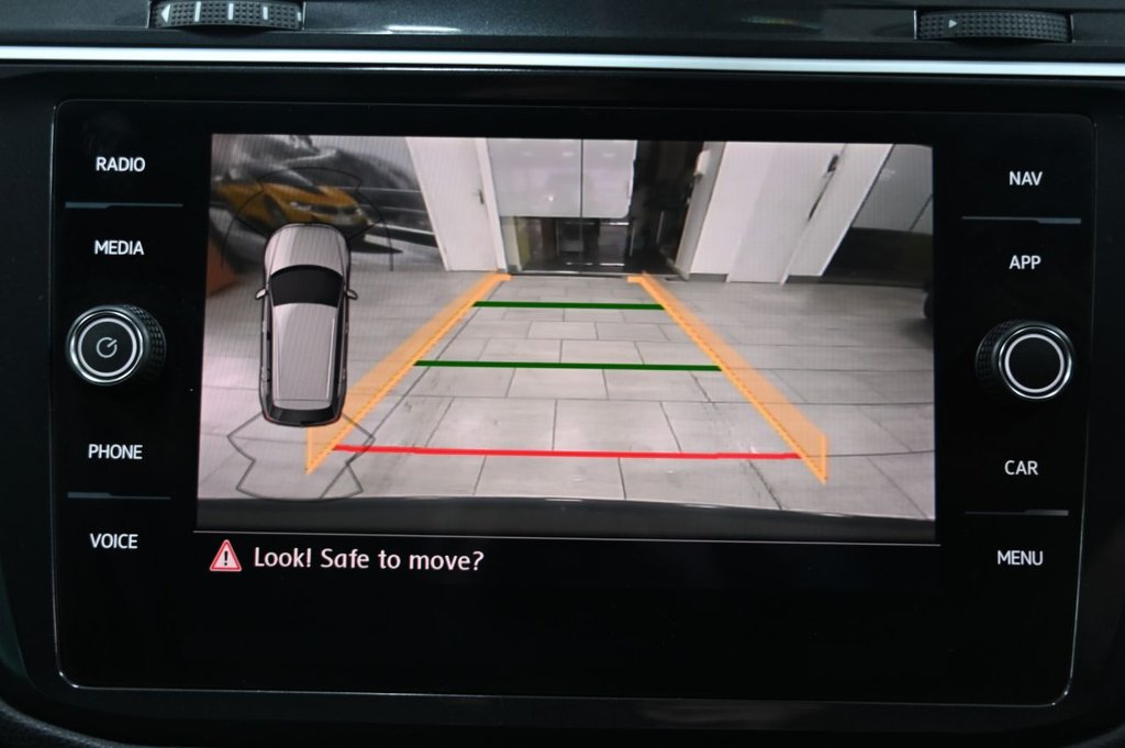 Used Volkswagen Tiguan 2019 for sale - 77172139: Photo 18