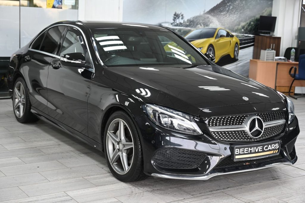 Used Mercedes-Benz C Class 2015 for sale - 76923295: Photo 2