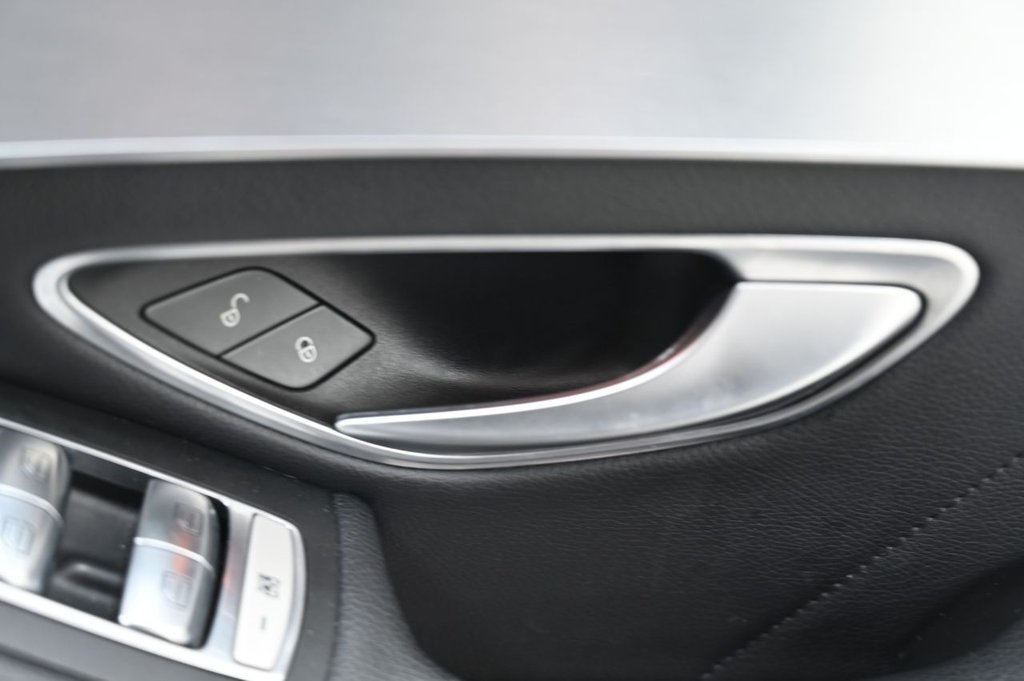 Used Mercedes-Benz C Class 2015 for sale - 76923295: Photo 29