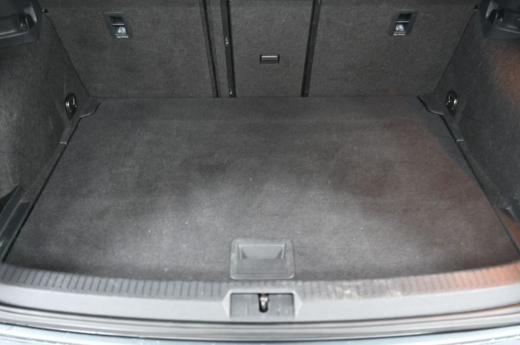 Used Volkswagen Golf 2019 for sale - 77188349: Photo 10