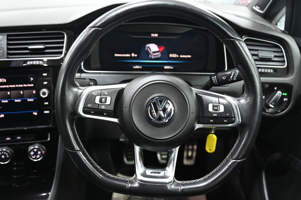 Used Volkswagen Golf 2019 for sale - 77188349: Photo 12